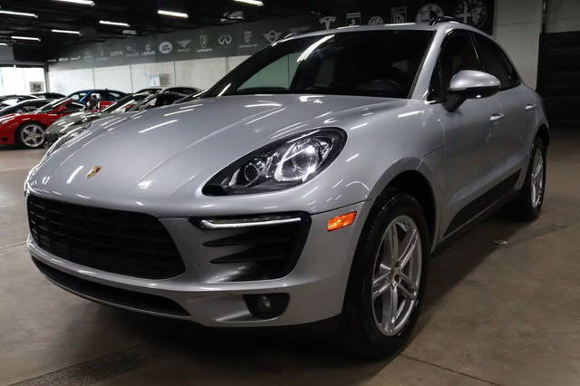 2018 Porsche Macan S AWD photo