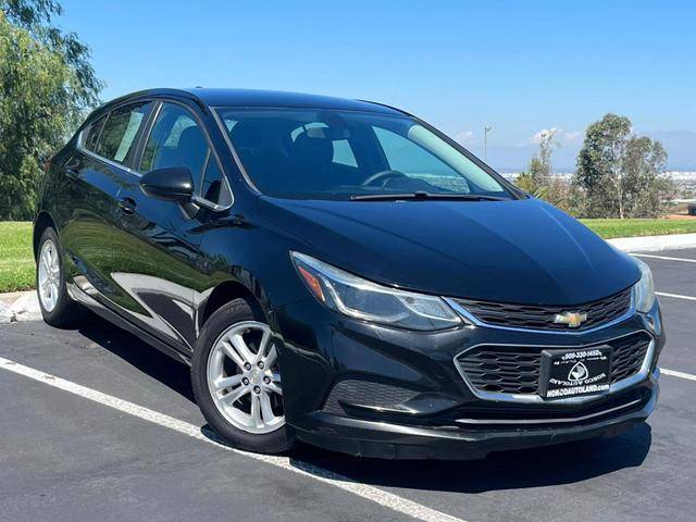 2018 Chevrolet Cruze LT FWD photo