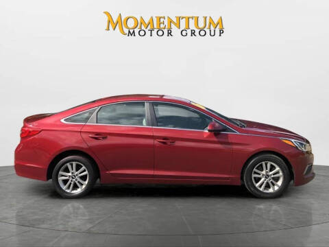 2016 Hyundai Sonata 2.4L FWD photo