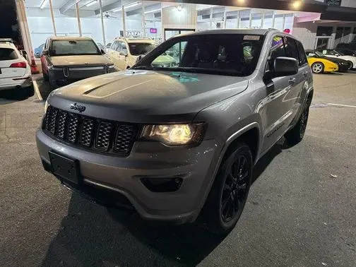 2018 Jeep Grand Cherokee Altitude 4WD photo