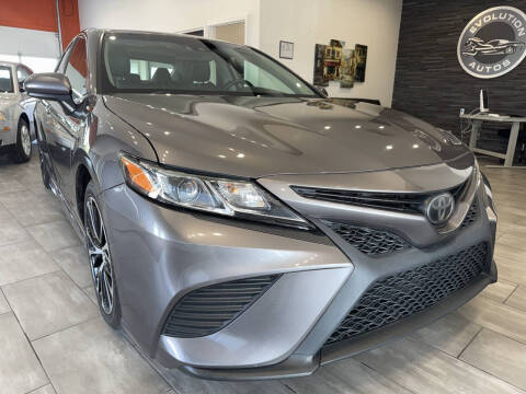 2018 Toyota Camry SE FWD photo