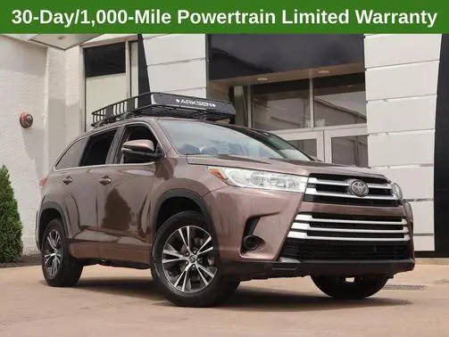 2018 Toyota Highlander LE FWD photo