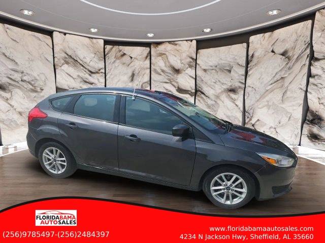 2018 Ford Focus SE FWD photo