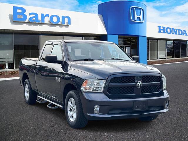 2018 Ram 1500 Express 4WD photo