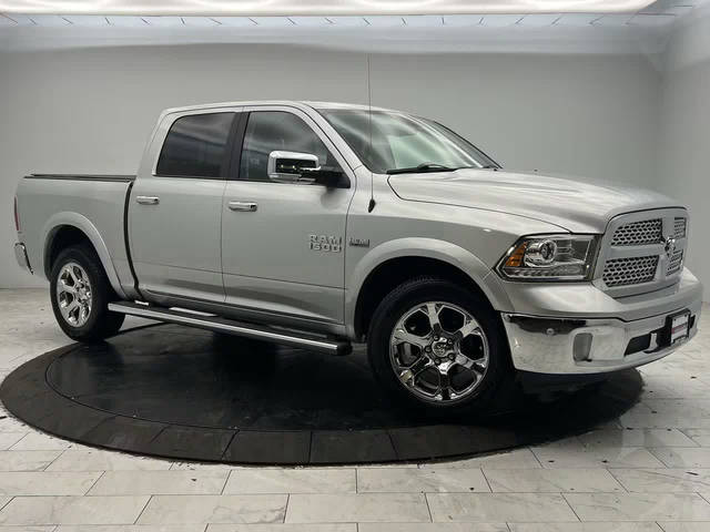 2018 Ram 1500 Laramie 4WD photo