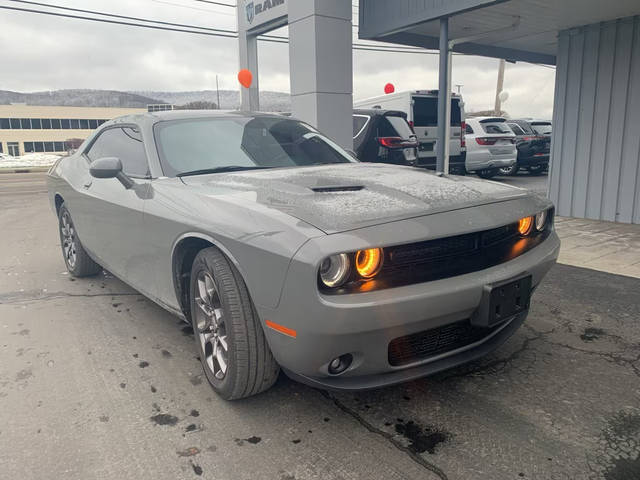 2018 Dodge Challenger GT AWD photo