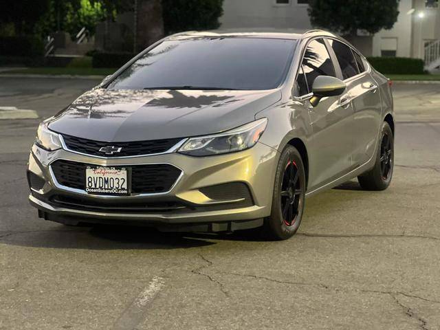 2018 Chevrolet Cruze LT FWD photo