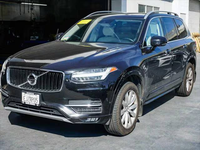 2018 Volvo XC90 Momentum FWD photo