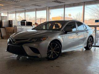 2018 Toyota Camry SE FWD photo