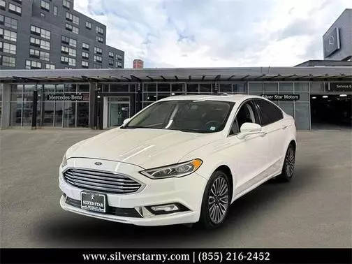 2017 Ford Fusion SE FWD photo