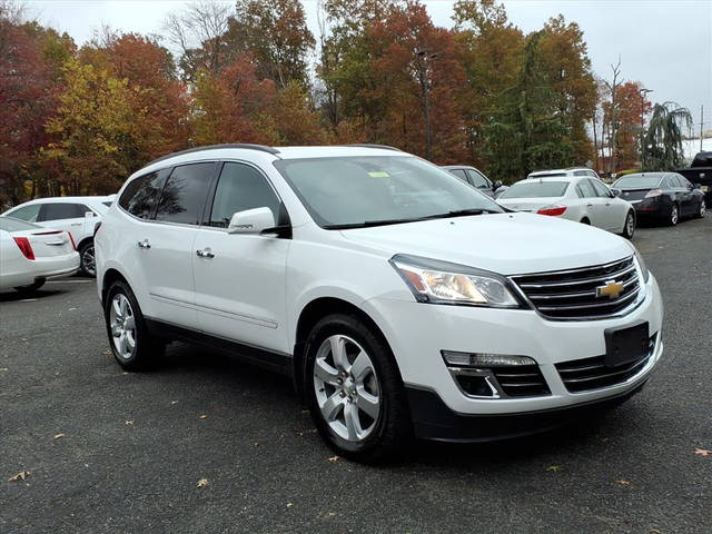 2017 Chevrolet Traverse Premier AWD photo