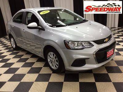2018 Chevrolet Sonic LT FWD photo