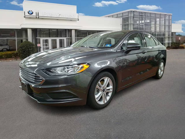 2018 Ford Fusion SE FWD photo