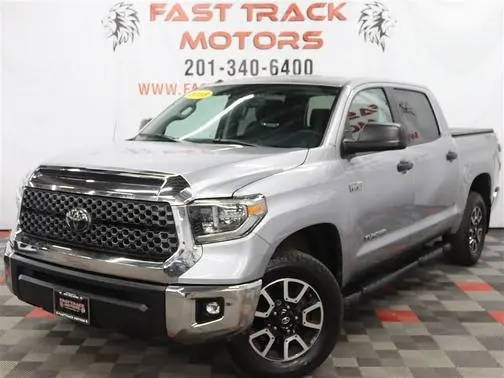 2018 Toyota Tundra SR5 4WD photo