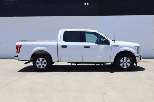 2017 Ford F-150 XLT RWD photo
