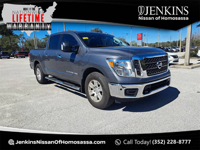 2018 Nissan Titan SV RWD photo