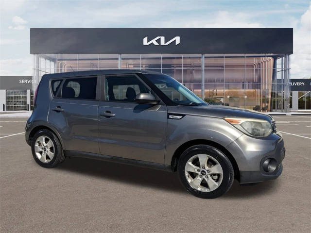 2018 Kia Soul Base FWD photo