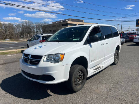 2018 Dodge Grand Caravan SE FWD photo
