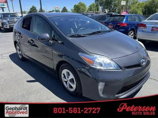 2015 Toyota Prius Two FWD photo