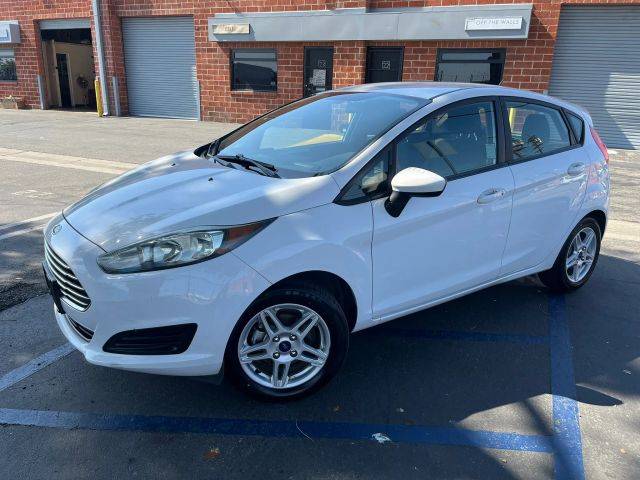 2018 Ford Fiesta SE FWD photo