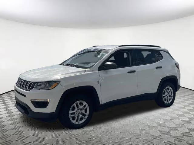 2018 Jeep Compass Sport FWD photo