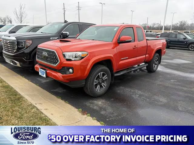 2018 Toyota Tacoma TRD Sport 4WD photo