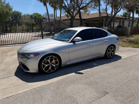 2018 Alfa Romeo Giulia Ti Sport RWD photo