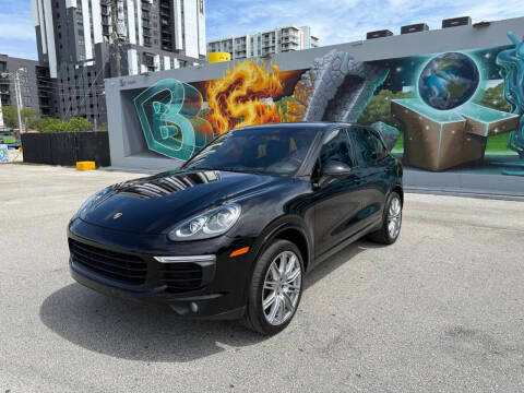 2018 Porsche Cayenne Platinum Edition AWD photo