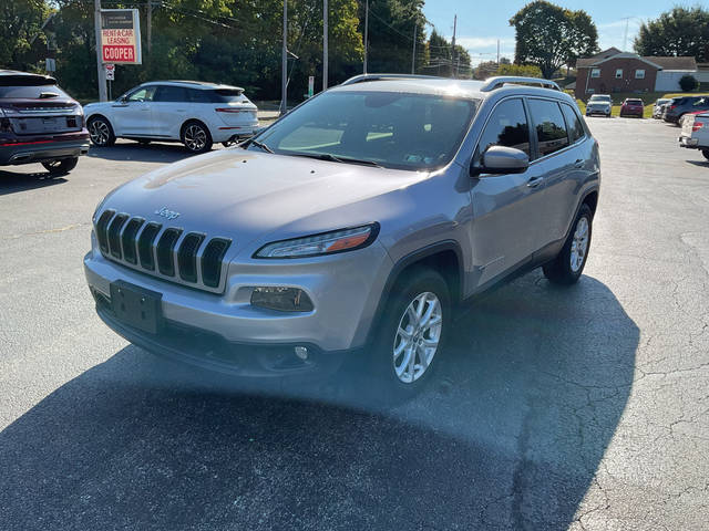 2017 Jeep Cherokee Latitude 4WD photo