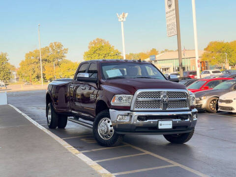 2018 Ram 3500 Laramie 4WD photo
