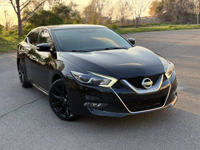 2017 Nissan Maxima SR FWD photo