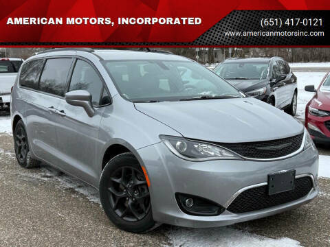 2018 Chrysler Pacifica Minivan Touring L FWD photo
