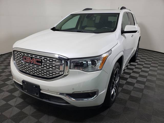 2018 GMC Acadia Denali AWD photo