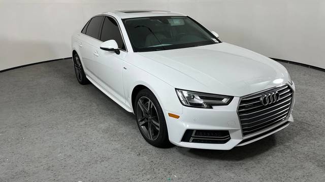 2018 Audi A4 Premium Plus AWD photo