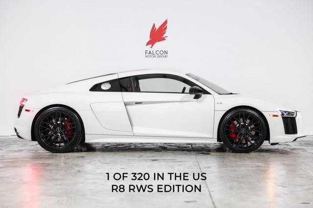 2018 Audi R8 V10 RWD photo