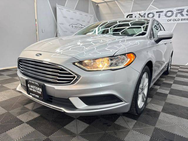 2018 Ford Fusion SE FWD photo