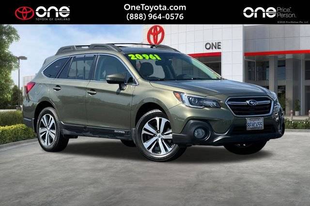 2018 Subaru Outback Limited AWD photo