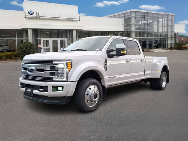 2018 Ford F-450 Super Duty Limited 4WD photo