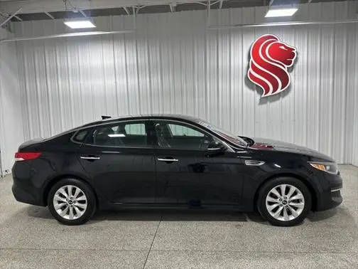 2018 Kia Optima EX FWD photo