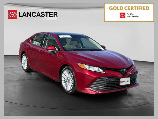 2018 Toyota Camry XLE V6 FWD photo
