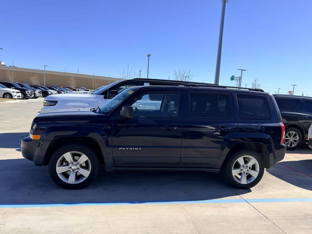 2016 Jeep Patriot Latitude FWD photo