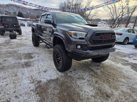2018 Toyota Tacoma TRD Sport 4WD photo
