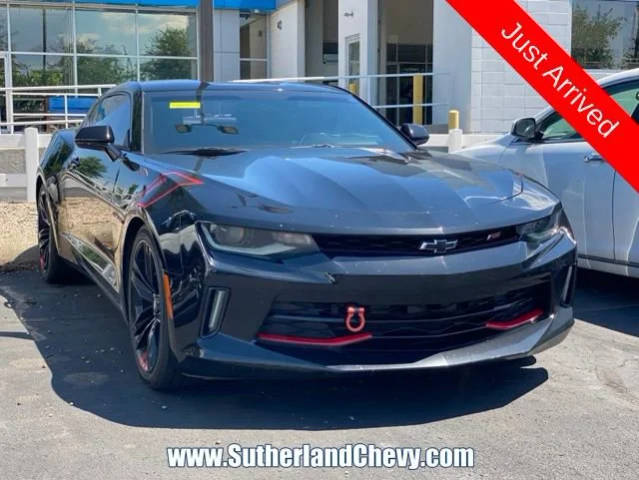2018 Chevrolet Camaro 1LT RWD photo