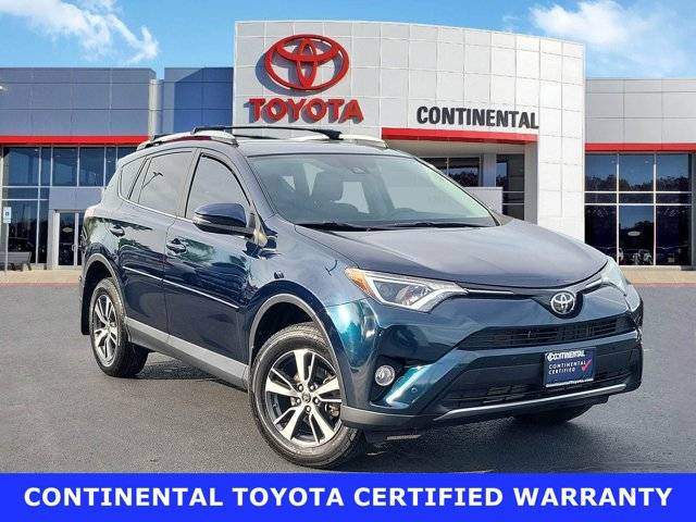 2018 Toyota RAV4 XLE AWD photo