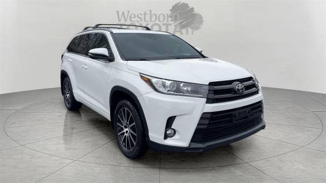 2018 Toyota Highlander SE AWD photo