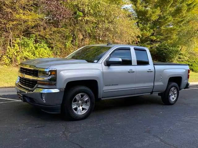 2018 Chevrolet Silverado 1500 LT 4WD photo