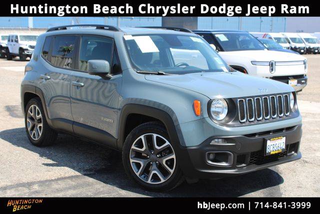 2017 Jeep Renegade Latitude FWD photo