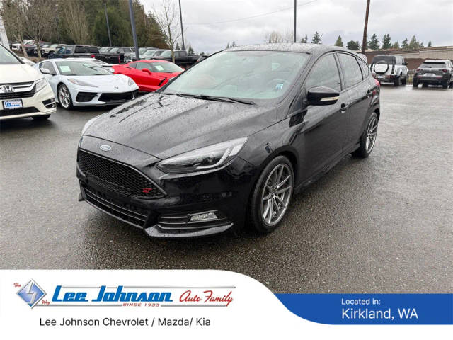 2018 Ford Focus ST FWD photo