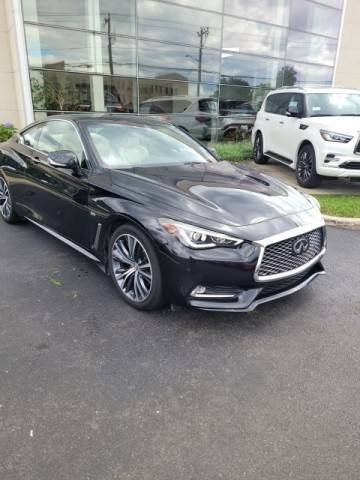 2018 Infiniti Q60 3.0t LUXE AWD photo