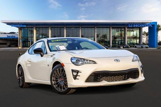 2018 Toyota 86 GT RWD photo